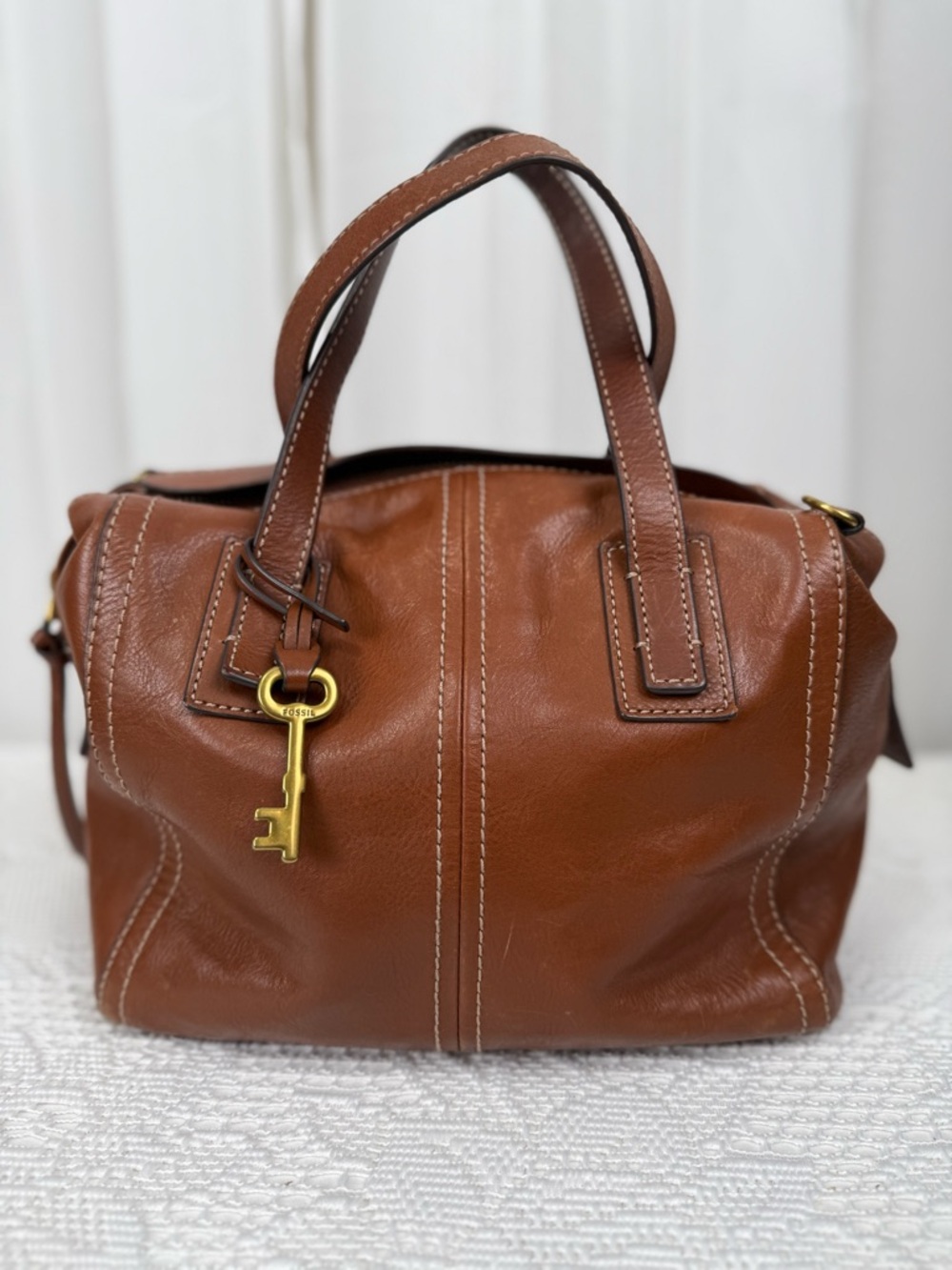 Fossil Vintage Brown Leather Satchel Key Charm Dual Handle Bag